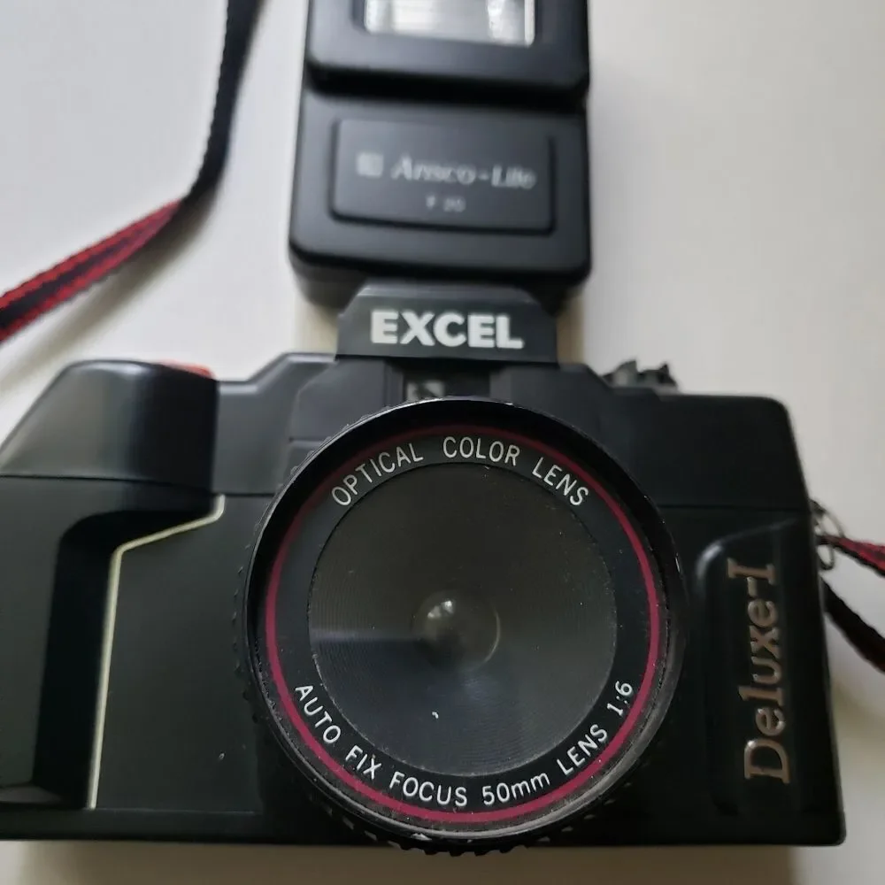 Excel Deluxe - I Vintage Optical Color Auto Fix Focus 50mm Lens